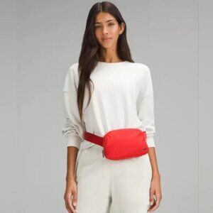 Lululemon everything belt bag